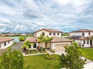 2495 SE 2nd St, Homestead, FL 33033