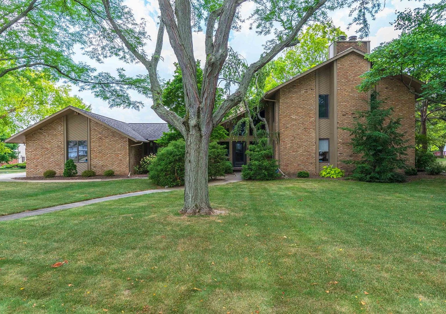 37 Pendleton Way, Bloomington, IL 61704 Zillow