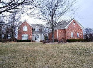 2601 Wyndsong Ct, Crystal Lake, IL 60012