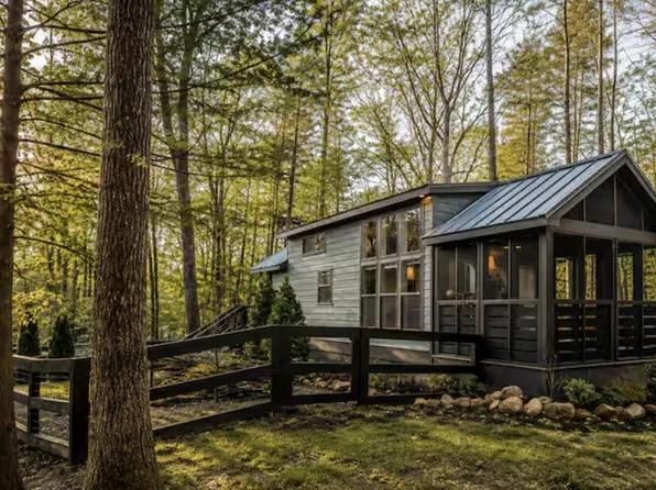 54 Mountain Laurel Ln, Monteagle, TN 37356