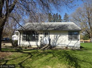 732 8th Ave NW, New Brighton, MN 55112