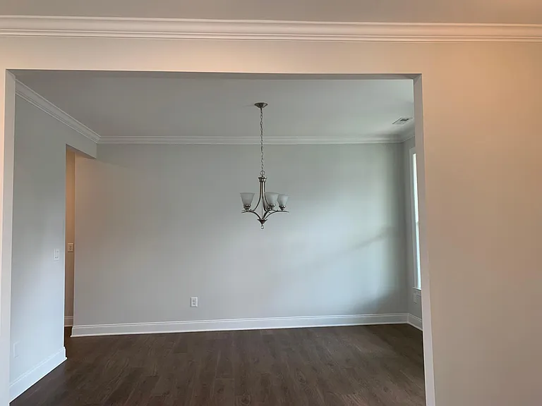 421 Hawkeye Dr — Photo 29