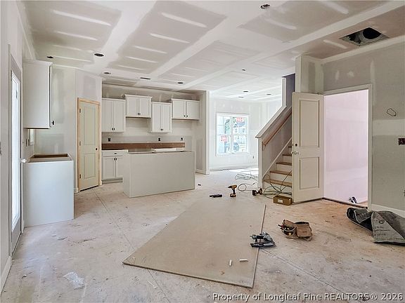 5th image of 191 Appaloosa Dr