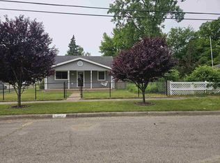1436 Webber Ave, Burton, MI 48529