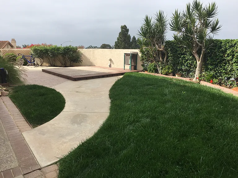 951 Boxwood Ct — Photo 7