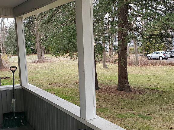 3rd image of 908 Tulip St #1