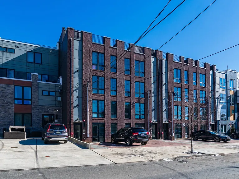 751 N 20th Street — Photo 21