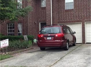 702 Hidden Rdg W, Houston, TX 77073