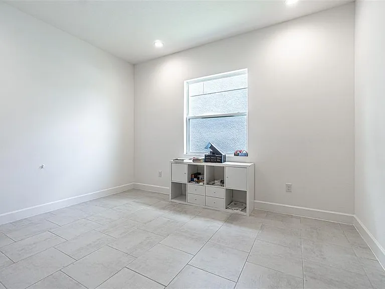32353 Rosewood Meadow Ln — Photo 41