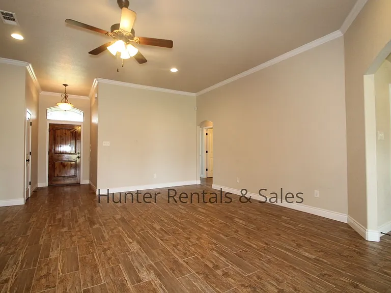 1104 Wren Cir — Photo 5
