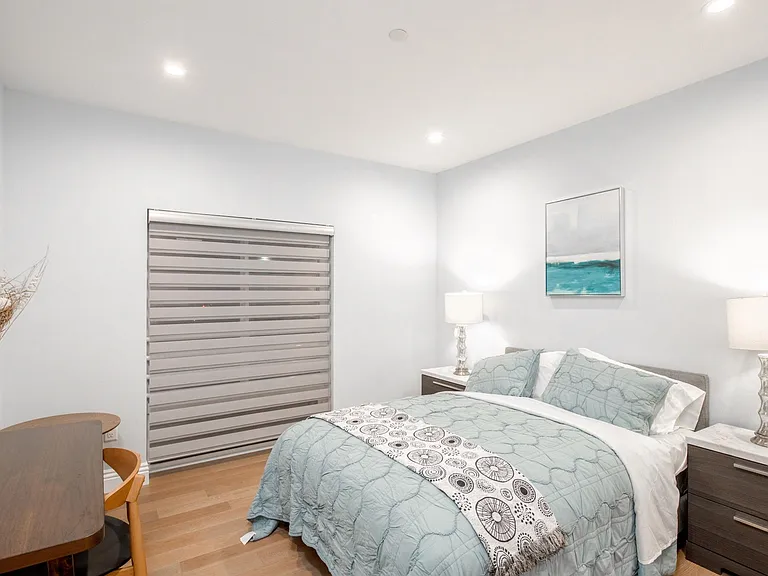 2939 Leeward Ave #509 — Photo 6