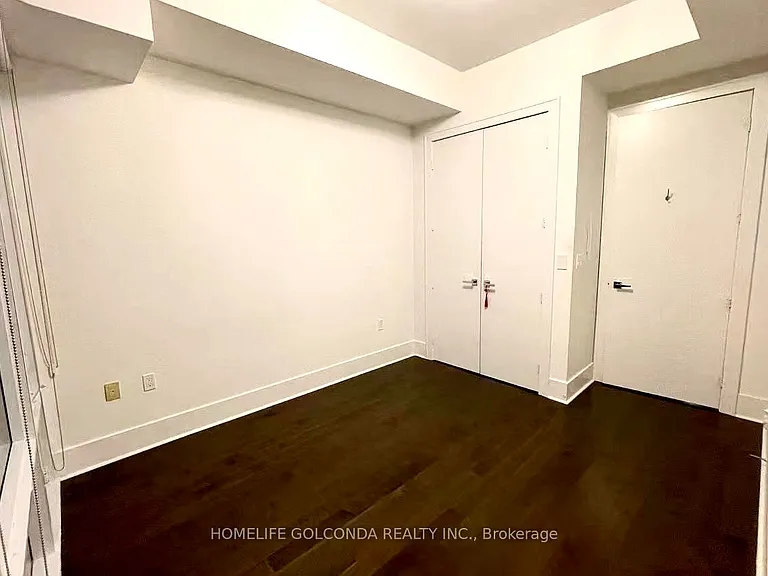 29 Queens Quay E #624 — Photo 18