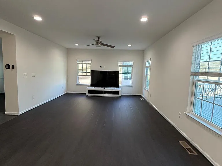 11543 Autumn Terrace Dr — Photo 6