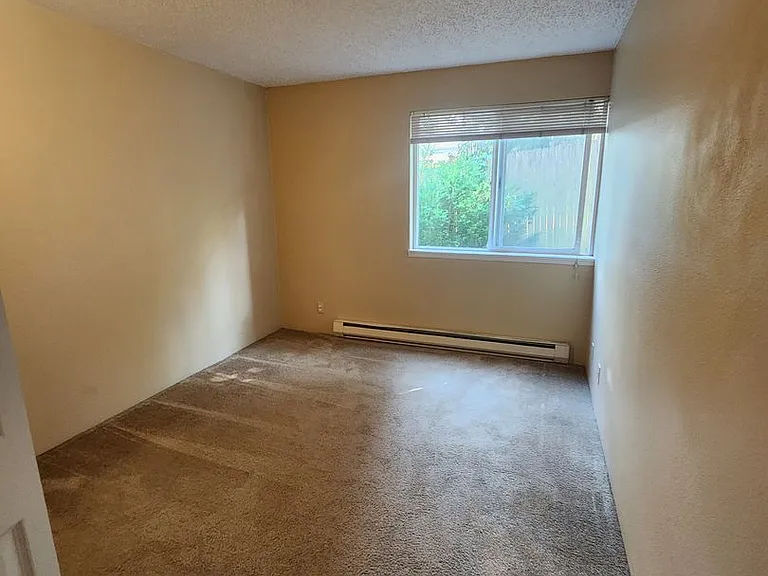 Heather Ridge, 2 Bedrooms, 1 Bathroom Apartments for Rent! — Photo 23
