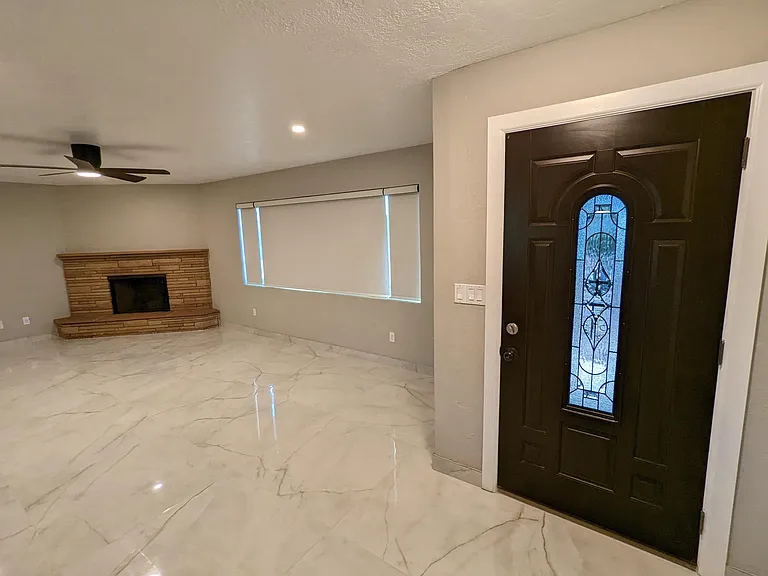 1062 W Ina Rd — Photo 16