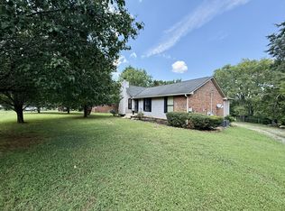 153 September Dr, La Vergne, TN 37086