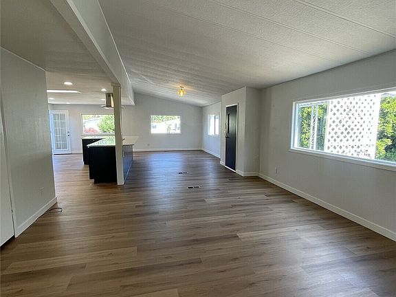 3rd image of 4805 Cushman Road NE #125