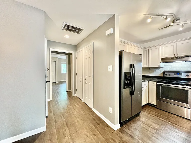 3306 Selwyn Farms Ln #7 — Photo 10