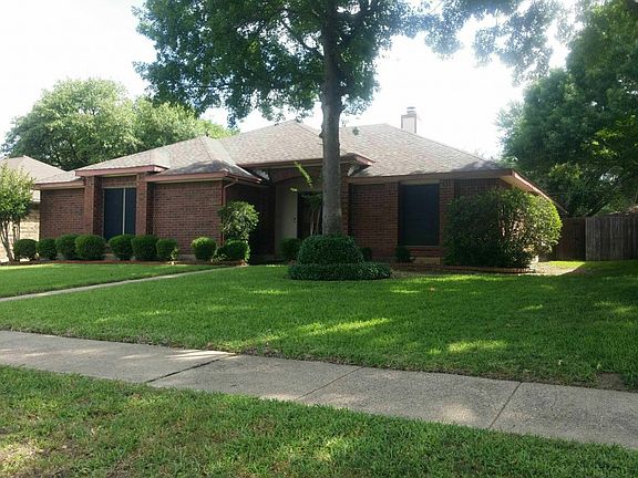 4th image of 812 Creekview Dr