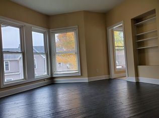 1101 Lake Ave APT 2, Fort Wayne, IN 46805