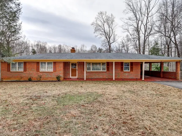 1811 Wiggington Rd, Lynchburg, VA 24502