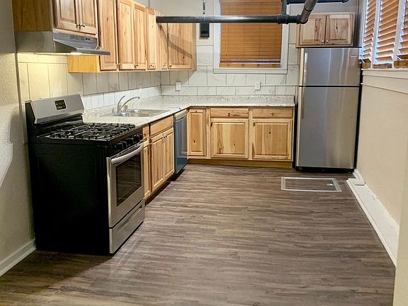2nd image of 2726 Girard Ave S #203
