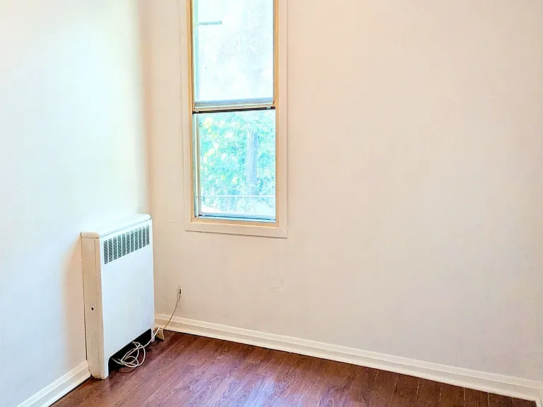60 Richmond Ave #2 — Photo 9