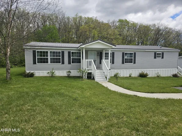 278 Cambridge Dr, Duncansville, PA 16635