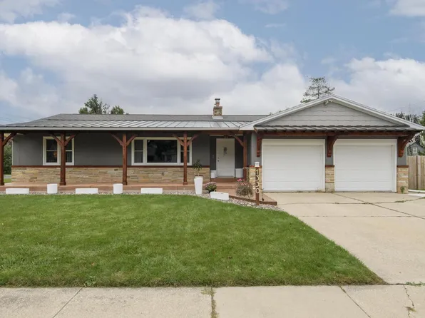 1330 South 10th STREET, Watertown, WI 53094