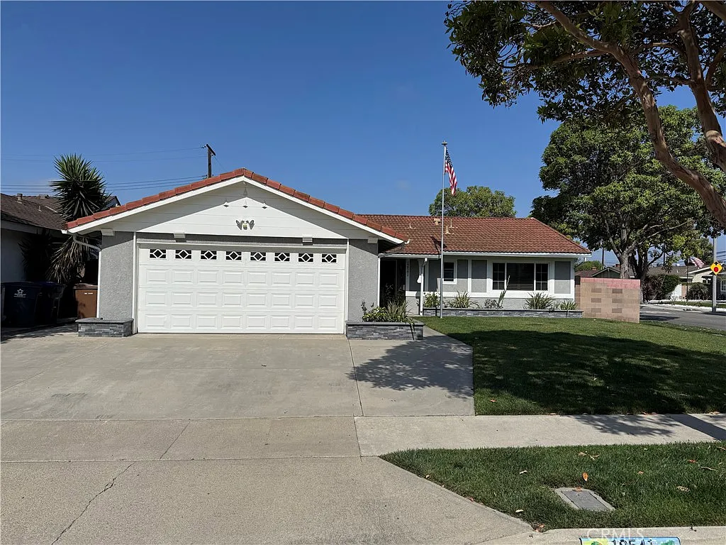 Building Photo - 12541 Scandia St