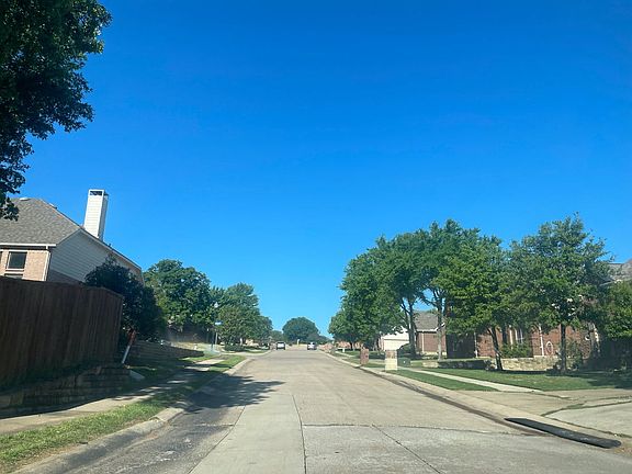 5th image of 932 Idlewild Ct