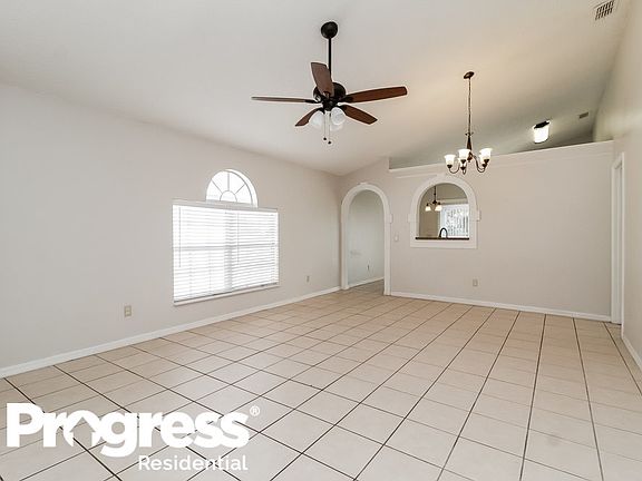 3rd image of 2482 Parsons Pond Cir