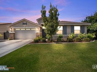 11511 Renaissance Ct, Bakersfield, CA 93311