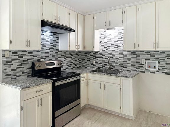 5th image of 2601 Boxwood Dr
