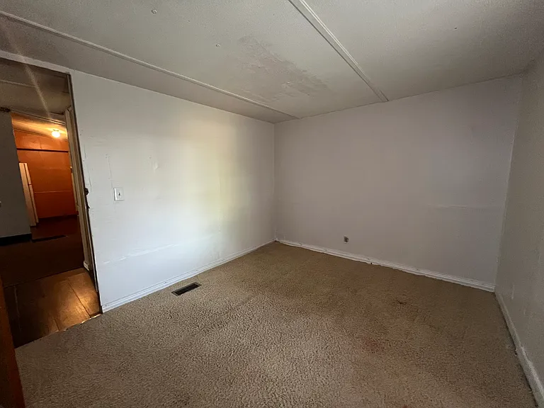 10160 SE Sunset Harbor Rd — Photo 5