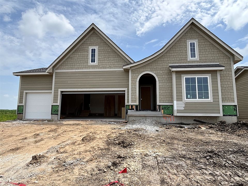 1st image of 4711 177th St