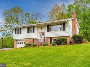 2310 Persimmon Dr, Ijamsville, MD 21754
