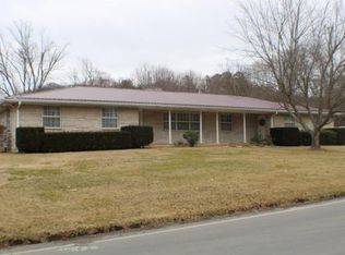 500 Colonial Rd, Rogersville, TN 37857