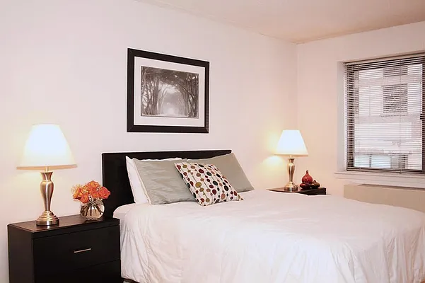 Rented by Corcoran | media 11