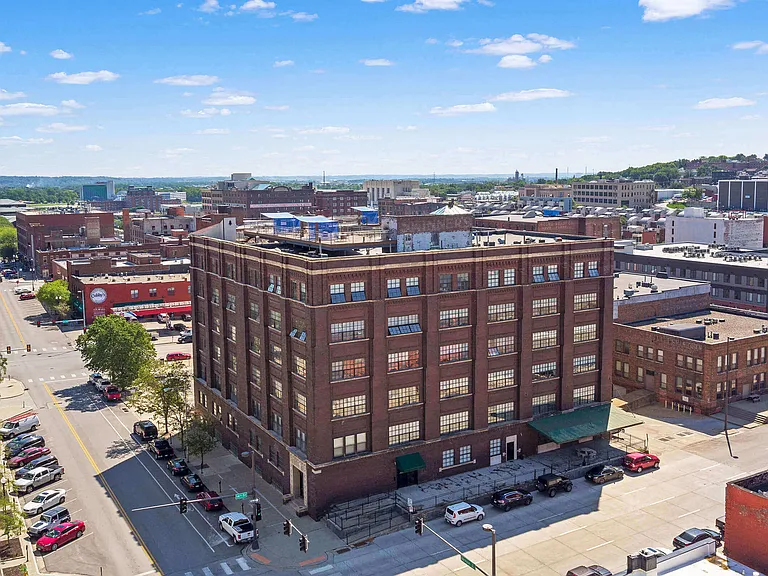 Skinner Macaroni Lofts — Photo 30