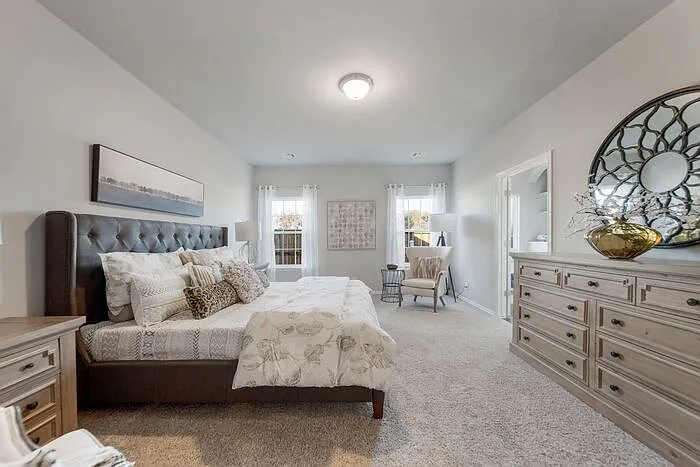 7752 S Chestnut Ave — Photo 14