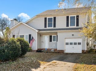 1018 Roedeer Dr, Clarksville, TN 37042