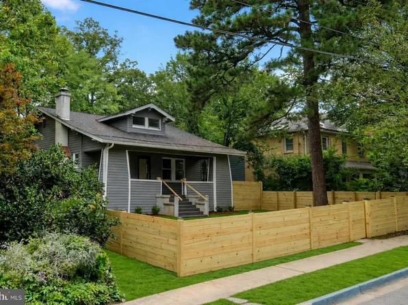 6906 Sycamore Ave, Takoma Park, MD 20912