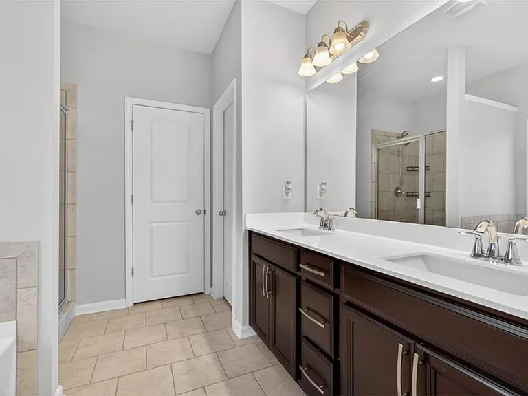 2168 Lakeview Bend Way — Photo 26