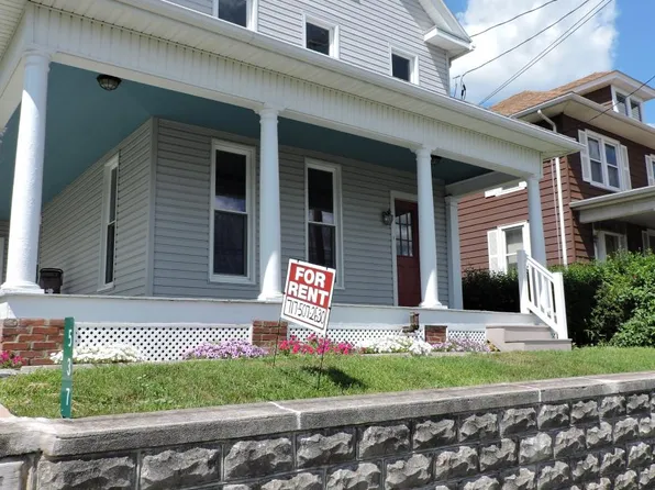 537 W Main Ave APT A, Myerstown, PA 17067