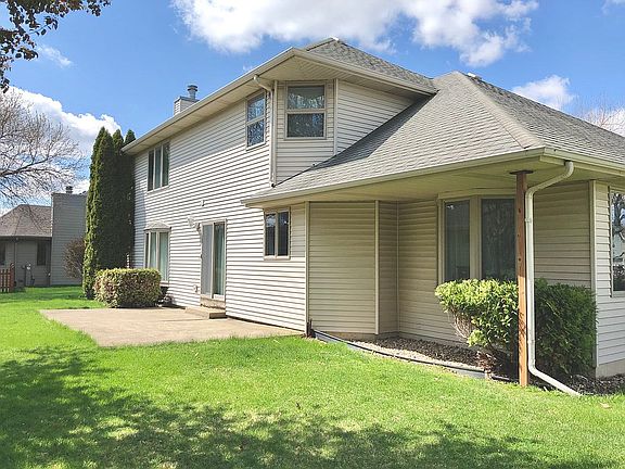 4th image of 524 Waubonsee Cir