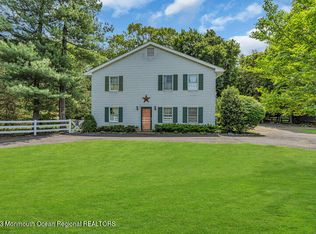 527 Harding Rd, Little Silver, NJ 07739