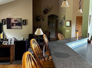 S1420 Ernie Ln #A, Chaseburg, WI 54621