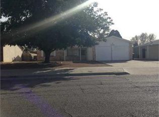 10208 Dunbarton Dr, El Paso, TX 79925
