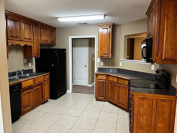 5th image of 5622 Pasadena Way